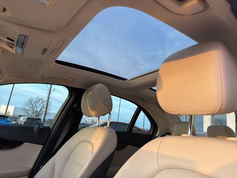 Used 2017 Mercedes-Benz C 300 Sedan image 13