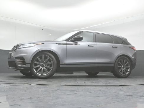 Used 2020 Land Rover Range Rover Velar R-Dynamic HSE image 39
