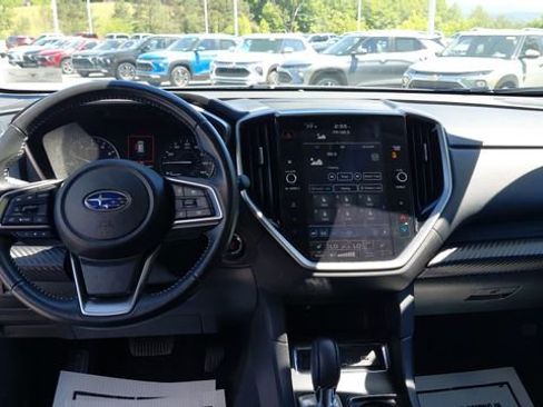 Used 2025 Subaru Ascent Premium AWD/4WD image 15