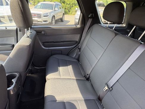 Used 2011 Ford Escape XLT w/ 201A Rapid Spec Order Code AWD/4WD image 12
