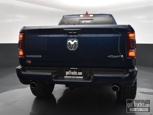 Used 2024 RAM 1500 Laramie AWD/4WD image 6