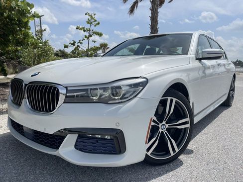 Used 2016 BMW 740i w/ Executive Package 2 RWD image 36