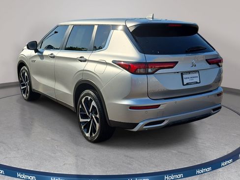 Used 2025 Mitsubishi Outlander SE AWD/4WD image 8