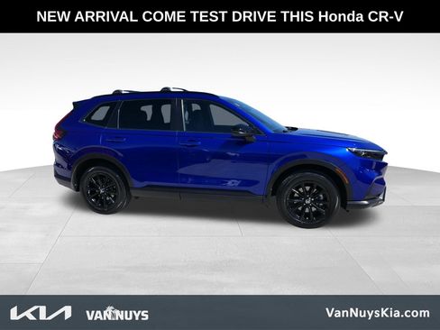 Used 2023 Honda CR-V Sport image 2