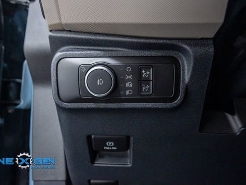 Used 2022 Ford Bronco Wildtrak AWD/4WD image 13