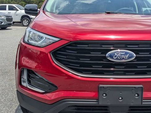 Used 2022 Ford Edge SEL w/ Sport Appearance Package AWD/4WD image 9