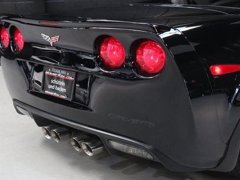 Used 2013 Chevrolet Corvette Grand Sport w/ 3LT Preferred Equipment Group RWD image 23