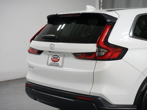 Used 2024 Honda CR-V EX image 9