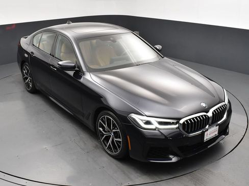 Used 2021 BMW 540i xDrive w/ M Sport Package AWD/4WD image 22