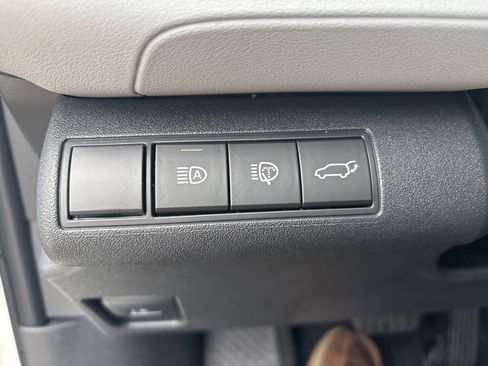 New 2026 Subaru Solterra Premium image 18