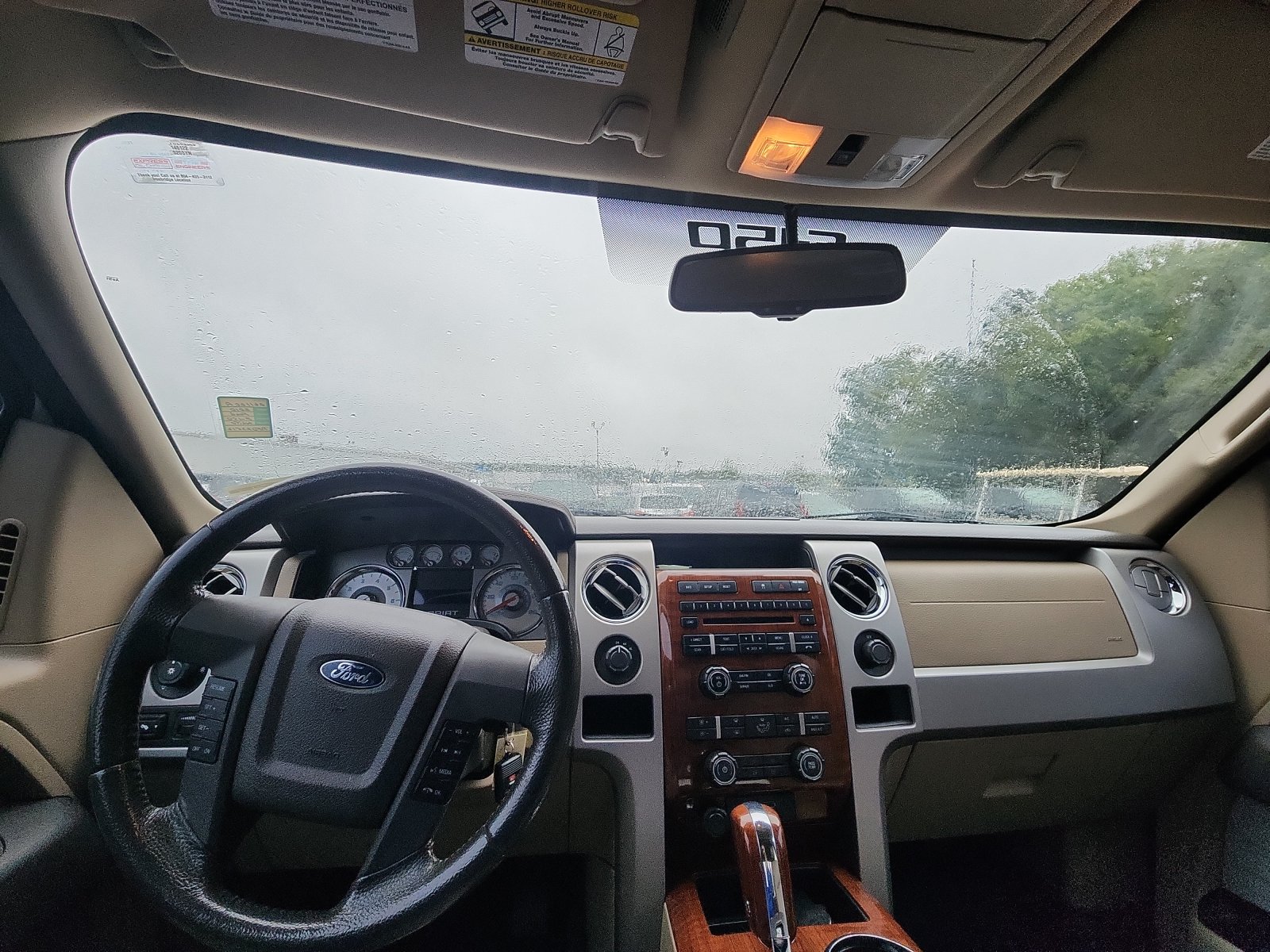 Used 2010 Ford F150 Lariat AWD/4WD image 17