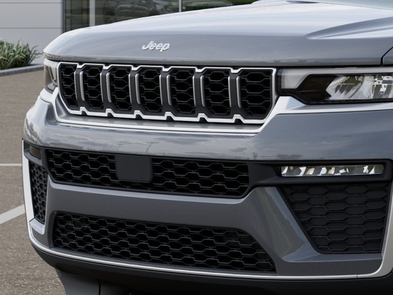 New 2027 Jeep Grand Cherokee Limited AWD/4WD image 38