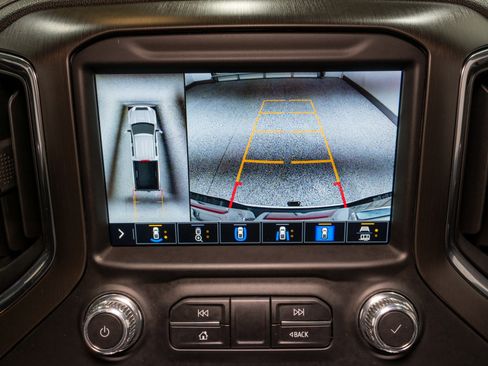 Used 2022 GMC Sierra 2500 AT4 w/ AT4 Preferred Package image 25