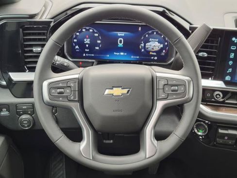 New 2026 Chevrolet Silverado 1500 LT w/ LPO, Dark Essentials Package AWD/4WD image 28