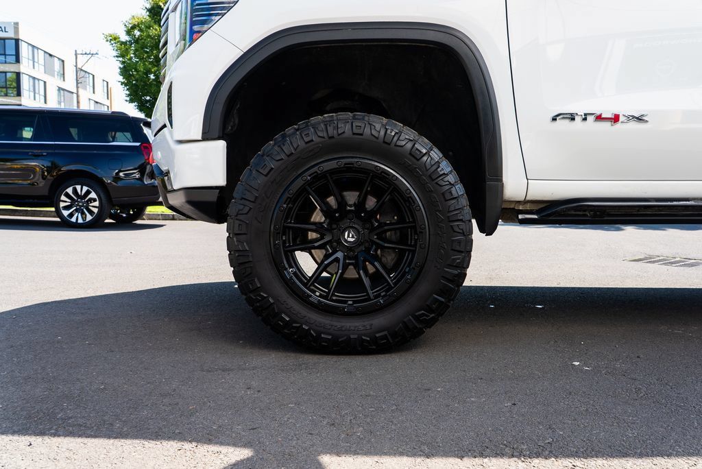 Used 2022 GMC Sierra 1500 AT4X AWD/4WD image 7