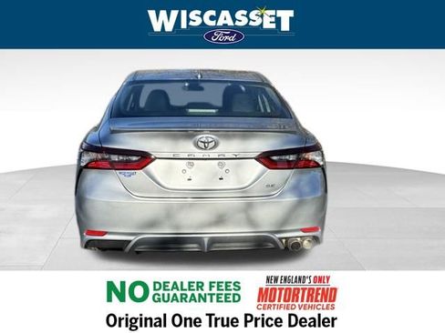 Used 2024 Toyota Camry SE image 25