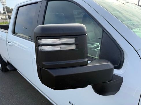 Used 2022 Chevrolet Silverado 2500 LT w/ Convenience Package image 15