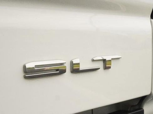 Used 2024 GMC Sierra 1500 SLT w/ SLT Premium Plus Package AWD/4WD image 44