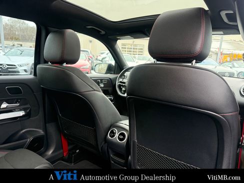 Certified 2024 Mercedes-Benz GLB 35 AMG 4MATIC image 27