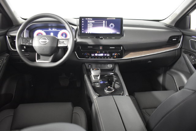 Certified 2026 Nissan Rogue Platinum w/ Platinum Premium Package AWD/4WD image 29