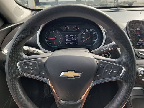 Used 2023 Chevrolet Malibu LT FWD image 26
