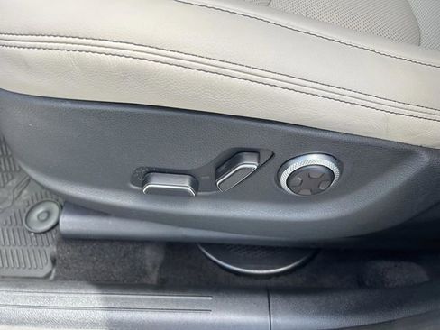 Used 2026 Genesis GV70 2.5T image 29