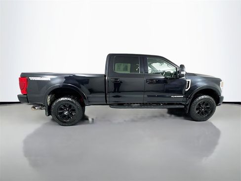 Used 2022 Ford F350 Lariat w/ Tremor Off-Road Package image 10