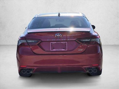 Used 2022 Toyota Camry XSE FWD image 6