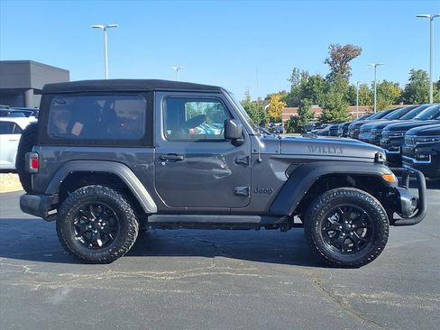 Certified 2022 Jeep Wrangler Willys image 8