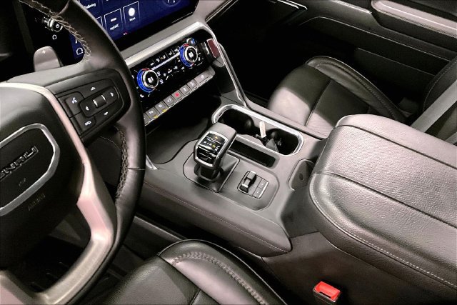 Used 2023 GMC Sierra 1500 Denali w/ Denali Reserve Package AWD/4WD image 18
