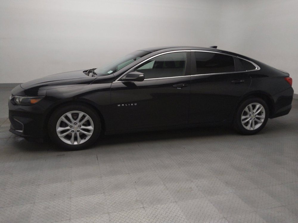 Used 2018 Chevrolet Malibu LT FWD image 2