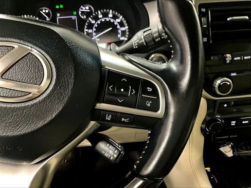 Used 2022 Lexus GX 460 Premium image 24