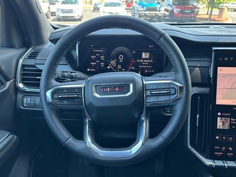 Used 2025 GMC Acadia Elevation w/ LPO, Floor Liner Package FWD image 28
