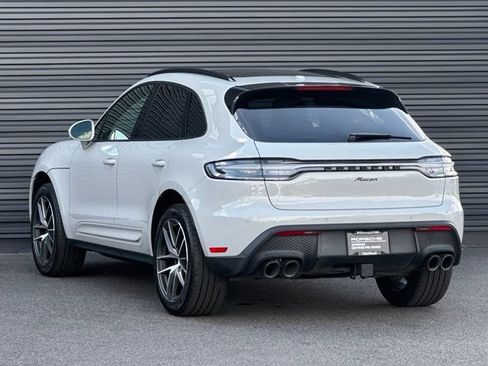 Used 2026 Porsche Macan AWD/4WD image 3