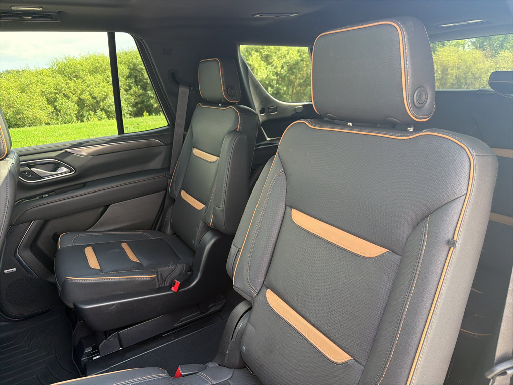 Used 2023 GMC Yukon AT4 AWD/4WD image 38