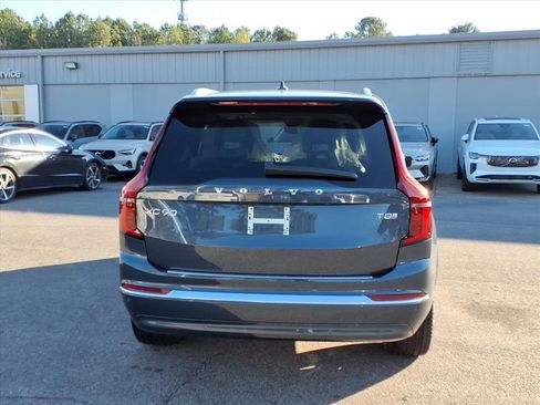 New 2026 Volvo XC90 T8 Plus w/ Protection Package Premier image 4
