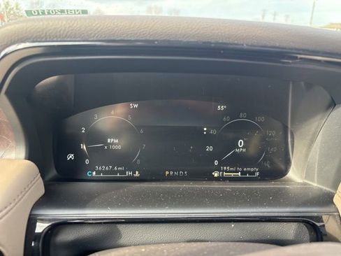 Used 2022 Lincoln Nautilus Reserve image 25