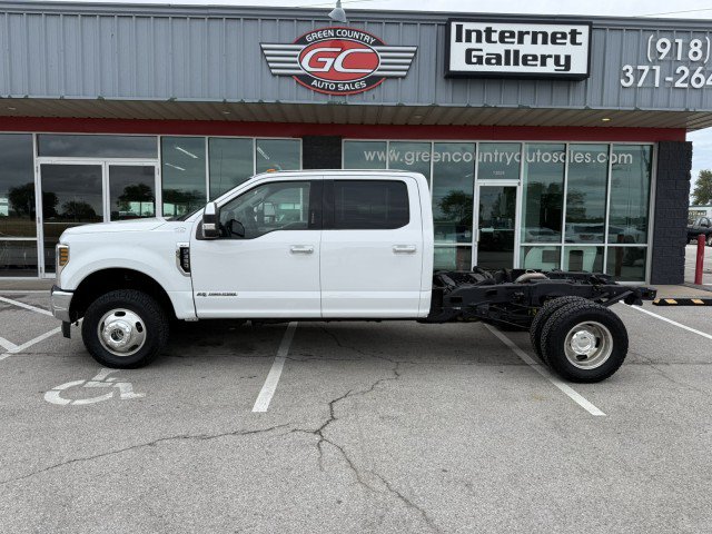 Used 2019 Ford F350 XLT w/ XLT Premium Package AWD/4WD image 5
