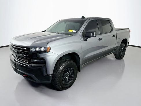 Used 2020 Chevrolet Silverado 1500 LT Trail Boss w/ Convenience Package AWD/4WD image 3
