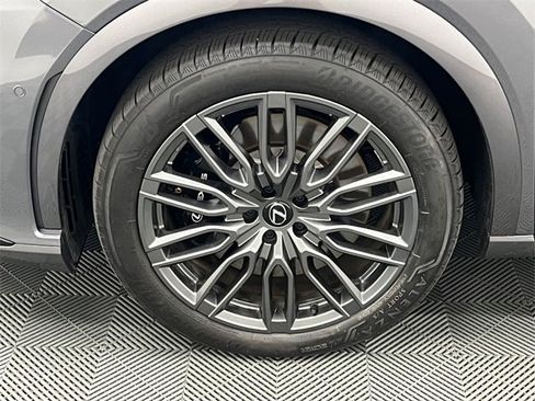 Certified 2023 Lexus RX 500h F Sport image 22