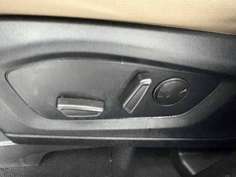 Certified 2022 Ford Explorer Limited image 14