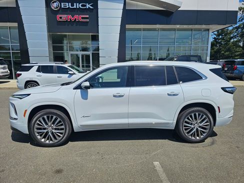 New 2026 Buick Enclave Avenir w/ Super Cruise Package AWD/4WD image 3