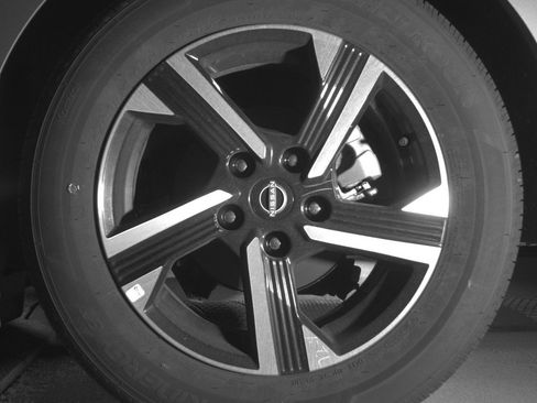 Used 2025 Nissan Sentra SV image 14