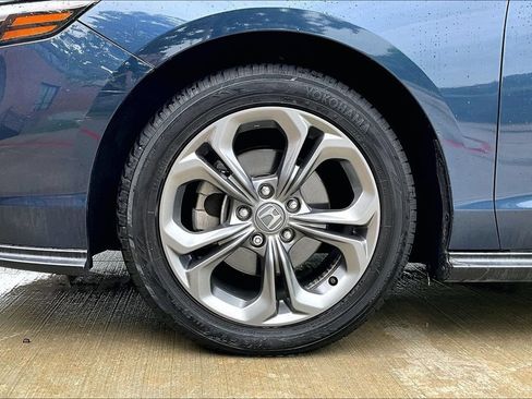 Used 2023 Honda Accord EX image 8