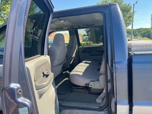 Used 2004 Ford F350 XL AWD/4WD image 9