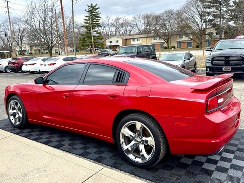 Used 2011 Dodge Charger Rallye image 3