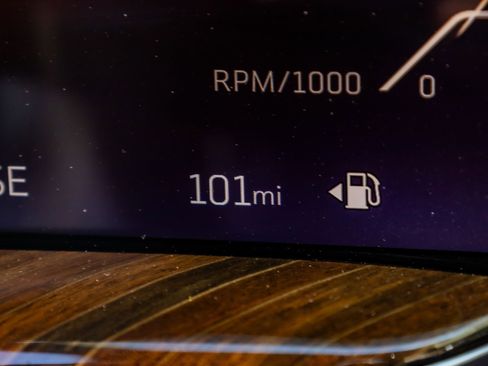 Used 2026 Cadillac Escalade Platinum Sport w/ LPO, ONYX Package image 21