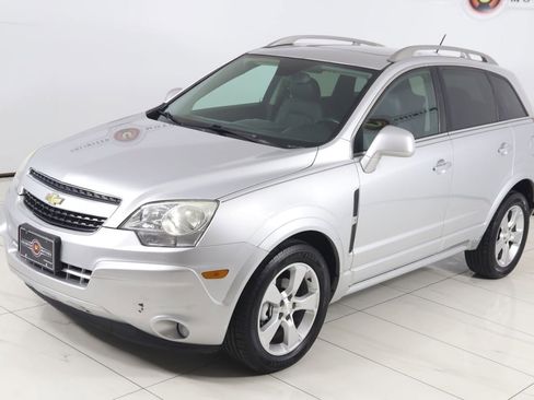 Used 2014 Chevrolet Captiva Sport LT w/ Convenience Package FWD image 18