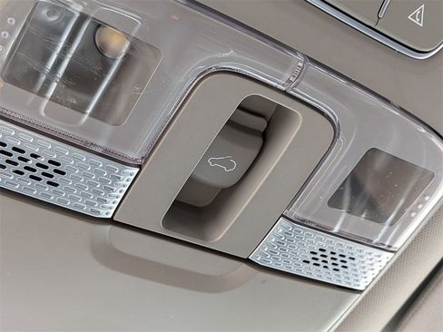 Certified 2022 Kia Telluride S image 23