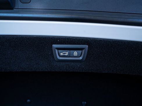 Used 2020 BMW M8 Coupe w/ Driving Assistance Package image 57